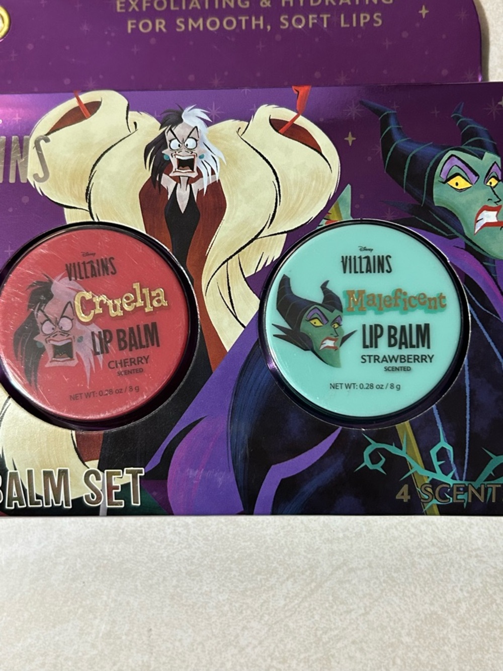 Villains Disney NWT Lip Balm & Scrub Set - 4 Pieces in set - Picture 6 of 7